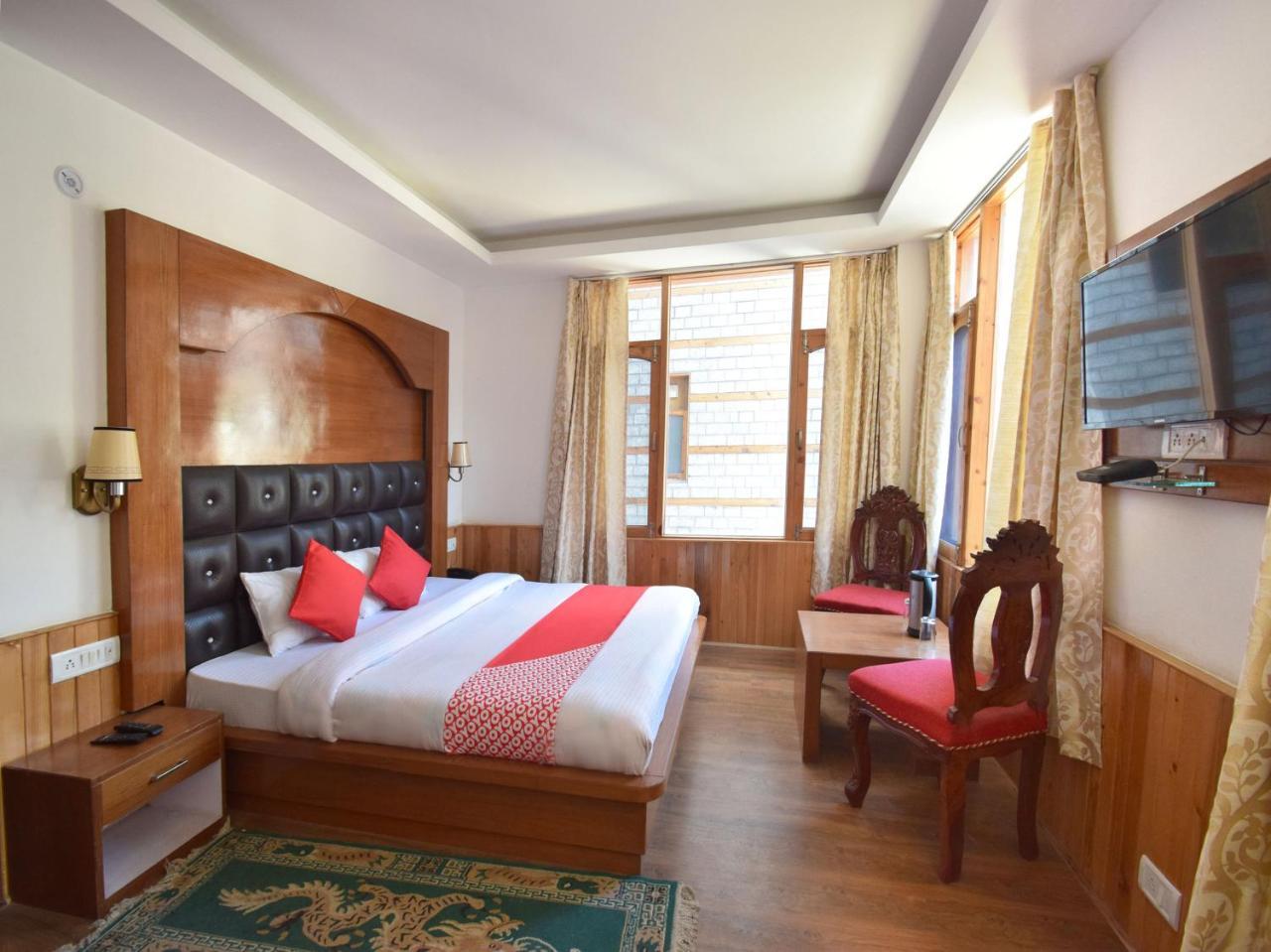 Oyo 10255 Hotel Red Apple Маналі Екстер'єр фото