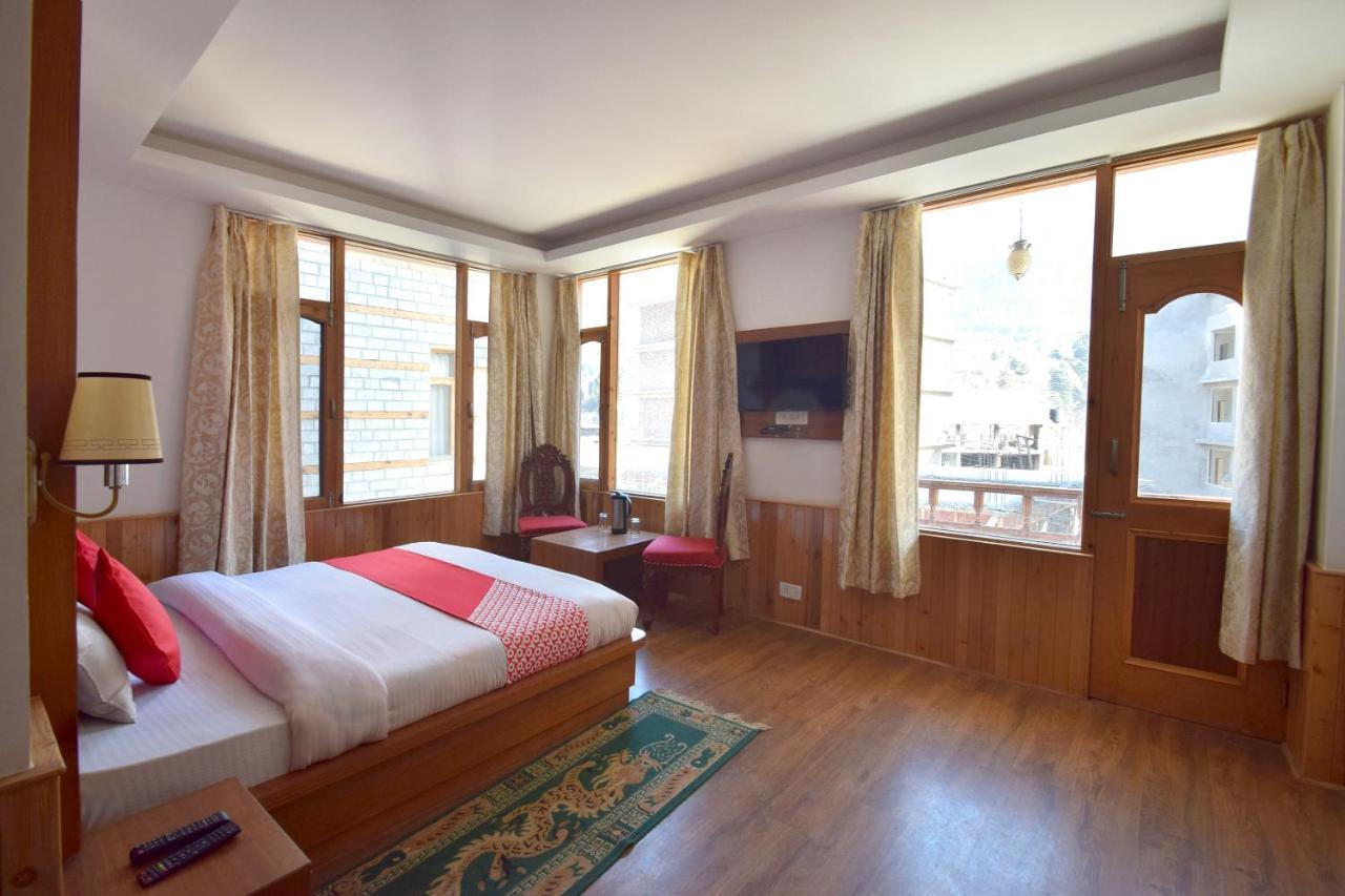 Oyo 10255 Hotel Red Apple Маналі Екстер'єр фото